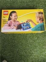 LEGO 40161 What Am I? Guess Who? Minifigures Board Game - new and sealed