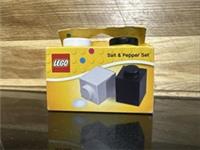 LEGO - Official Salt And Pepper Shaker Set - 850705 - New