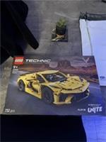 LEGO TECHNIC: Chevrolet Corvette Stingray (42205) | Brand New Sealed