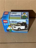 LEGO CITY: Small Car (3177) New and Sealed