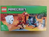 Lego Minecraft Set 21255 The Nether Portal Ambush Brand New & Sealed