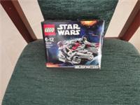 Lego 75030 Millenium Falcon Microfighter