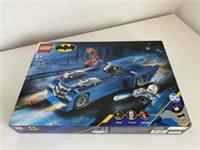 Lego 76274 Batman with Batmobile Harley Quinn & Mr Freeze Brand new! Sealed!
