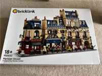 LEGO Bricklink Parisian Street Set 910032