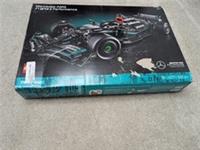 LEGO Technic Mercedes AMG F1 W14 E Performance 42171 1642 Pieces 18+ Merc Unused