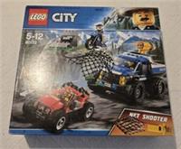 LEGO CITY: Dirt Road Pursuit 60172