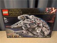 Lego Star Wars 75257 Millennium Falcon New + Sealed FAST + FREE DELIVERY