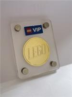 LEGO VIP Gold Coin NEW in case (5006470)