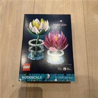 LEGO Botanicals: Water Lilies (11511)