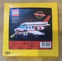 Lego Airplane 6629994 - Airport Special Edition BNISB