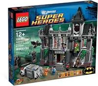 LEGO Super Heroes Batman: Arkham Asylum Breakout 10937 - Brand New - Retired
