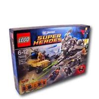 DC Universe Lego 76003 Superman Battle of Smallville New Sealed