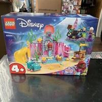 LEGO Disney Princess: Ariel's Crystal Cavern (43254)