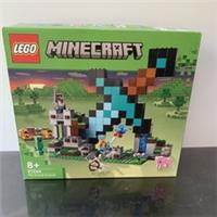 LEGO Minecraft: The Sword Outpost (21244)