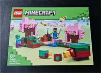 LEGO Minecraft The Cherry Blossom Garden Building Set 21260