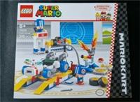 Lego LEGO Super Mario Mario Kart Toad's Garage Set 72035