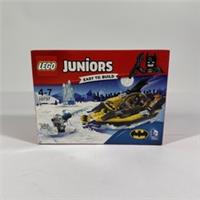 LEGO Juniors: Batman vs. Mr. Freeze (10737)