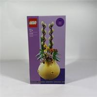 LEGO Promotional: Flowerpot (40588)
