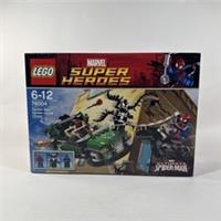 LEGO Marvel: Spider-Man: Spider-Cycle Chase (76004)