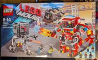 The LEGO Movie: Rescue Reinforcements Micro Management New Sealed 70813* DAMAGED