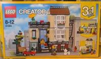 LEGO CREATOR: Park Street Townhouse 3 In 1 Building Model New 31065 Damaged Box*