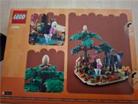 LEGO African Savanna Diorama 40784 | Limited Edition | Brand New and Sealed