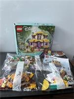 LEGO Disney Princess: Asha's Cottage (43231)