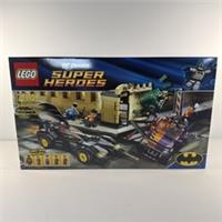 LEGO Dc Comics Super Heroes: Batmobile and the Two-Face Chase (6864)