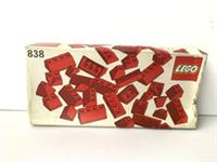 LEGO 838 Universal Building set : Red Roof Brick Parts - New Sealed 1980 Vintage