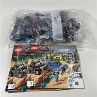 LEGO Jurassic World: Baryonyx Face-Off: The Treasure Hunt (75935) - NO BOX