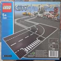 LEGO CITY: T-Junction & Curved Road Plates New Sealed 7281