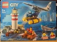 LEGO CITY: Elite Police Lighthouse Capture Retired New Sealed Damaged Box 60274