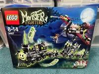 LEGO 9467 The Ghost Train Monster Fighters Mint Condition Brand New Sealed