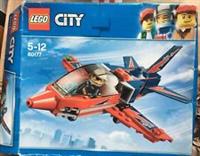 Lego City Town 60177 AIRSHOW JET Red Stunt Plane Pilot NEW SEALED