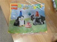 LEGO CREATOR - PACK 30667 -PENGUIN & ELEPHANT - NEW STILL SEALED
