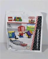 LEGO Super Mario Mario Kart Toad Pit Crew Polybag (30702)