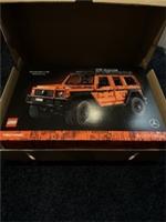 LEGO TECHNIC: Mercedes-Benz G 500 Professional Line (42177)