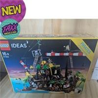 LEGO Ideas Pirates of Barracuda Bay Retired Set 21322 BRAND NEW SEALED