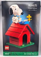 LEGO Ideas Peanuts: Snoopy's Doghouse Set for Adults Complete Set 21368