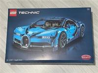 LEGO Technic Bugatti Chiron (42083) | 1:8 Supercar | Retired Set | Boxed