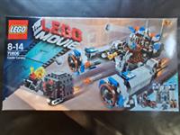 Lego Movie 70806 Castle Cavalry BRAND NEW MINT CONDITION