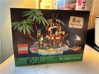 LEGO Ray The Castaway 40566 VIP 2022 Exclusive Brand New Factory Sealed
