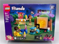 Lego Friends (Set 42642) Friendship Movie Night - New & Sealed