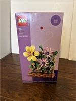 Lego 40683 Flower Trellis Display Set - BRAND NEW & SEALED!