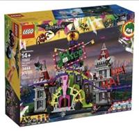 LEGO The LEGO Batman Movie: The Joker Manor (70922) BRAND NEW & SEALED