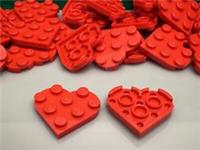 LEGO Plate 3 x 3 Round Heart 39613 From Minnie Mouse Set 40457, 4 Pieces