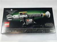 Lego Star Wars GWP ~ Set 40730 ~ Luke Skywalker Lightsaber ~ New ~