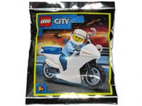 Lego City Policeman and Motorcycle 952001 Foil pack BNIP