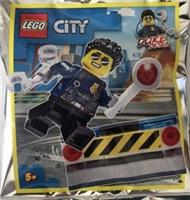 Lego City Duke Detain 952011 Foil pack BNIP
