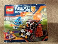 LEGO NEXO KNIGHTS: Chaos Catapult (70311) New & sealed A3